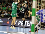 Nem borult a papírforma Nem borult a papírforma