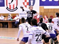 Újabb bravúrban bízva Újabb bravúrban bízva